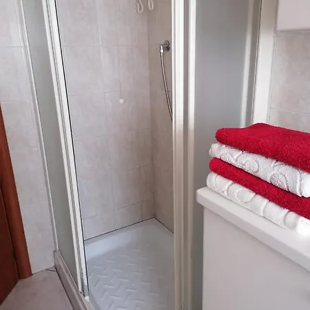 Il Piacere Di Casa - A